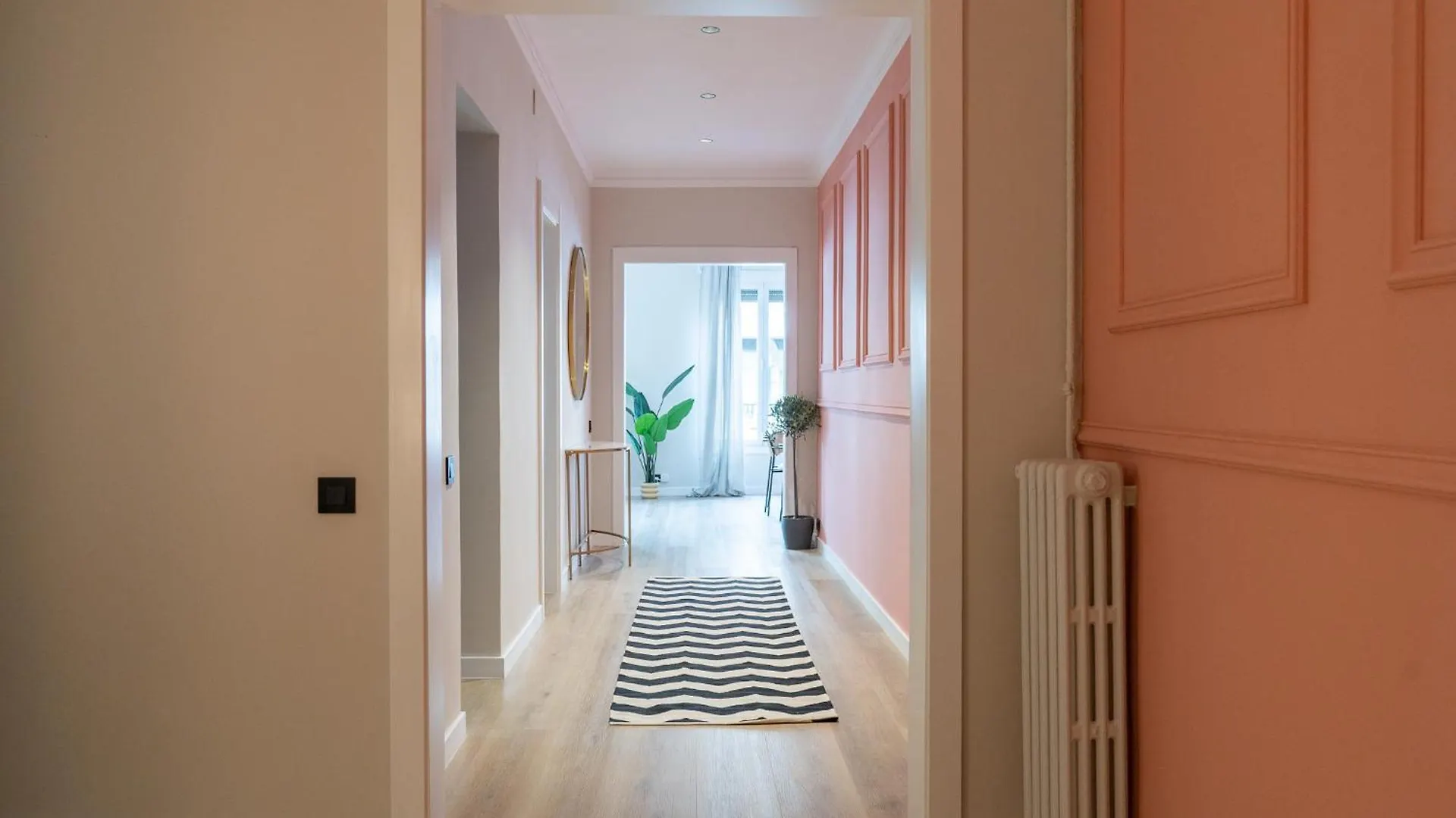 Stay U-Nique Apartments Balmes II Барселона