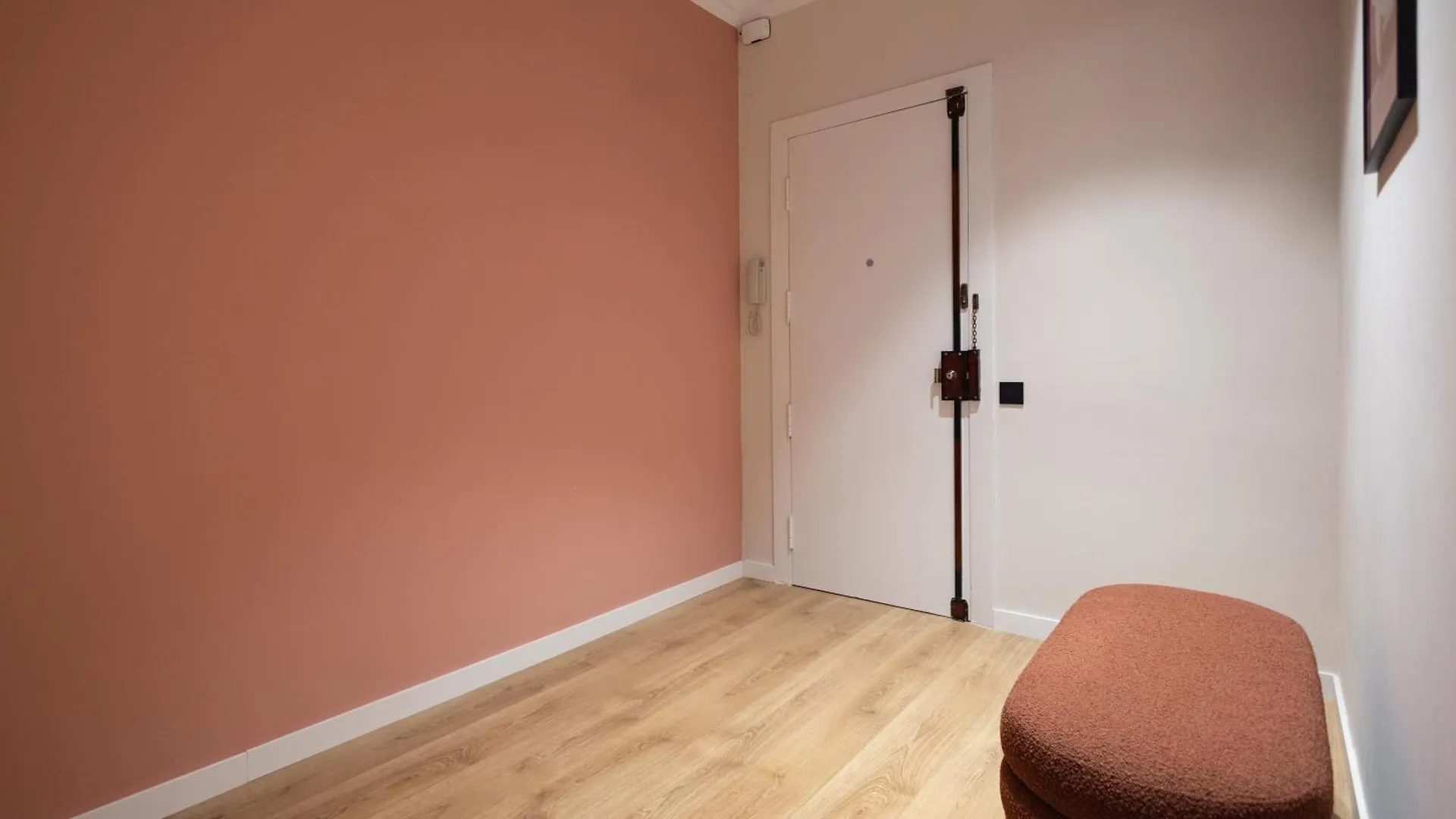 Stay U-Nique Apartments Balmes II Барселона