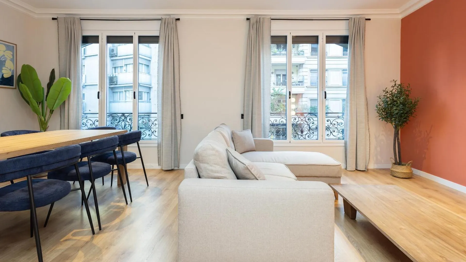 Stay U-Nique Apartments Balmes II Барселона