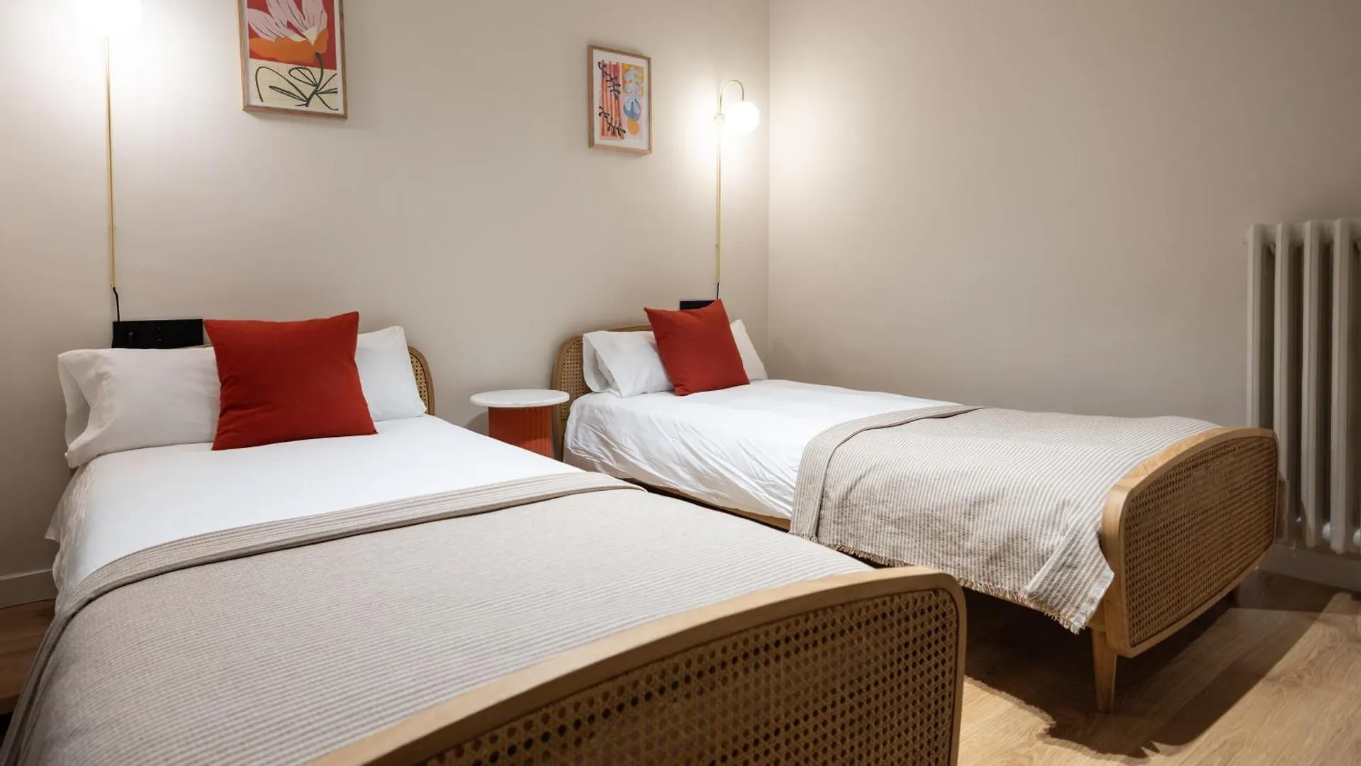 Stay U-Nique Apartments Balmes II Барселона