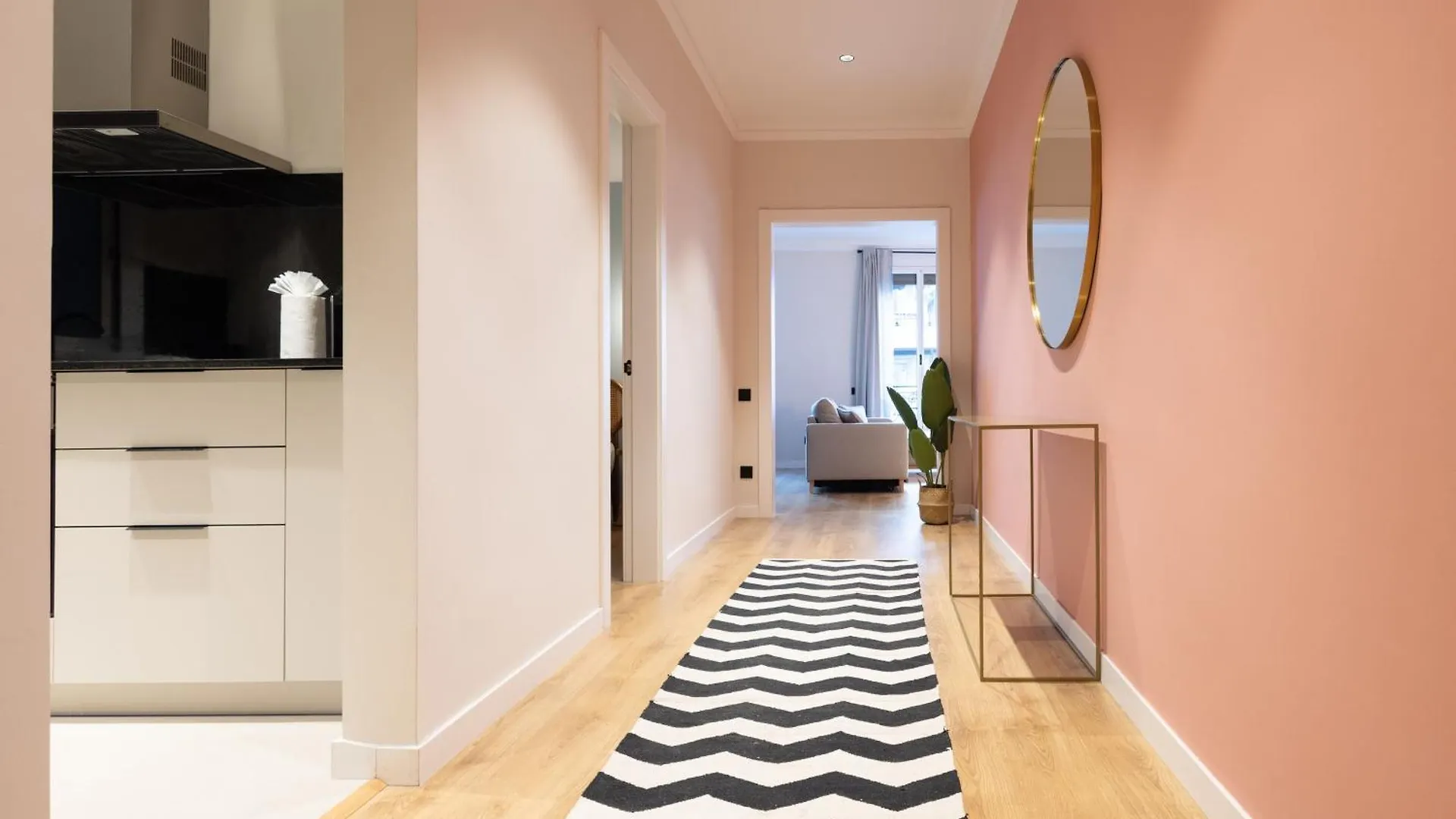 Stay U-Nique Apartments Balmes II Барселона