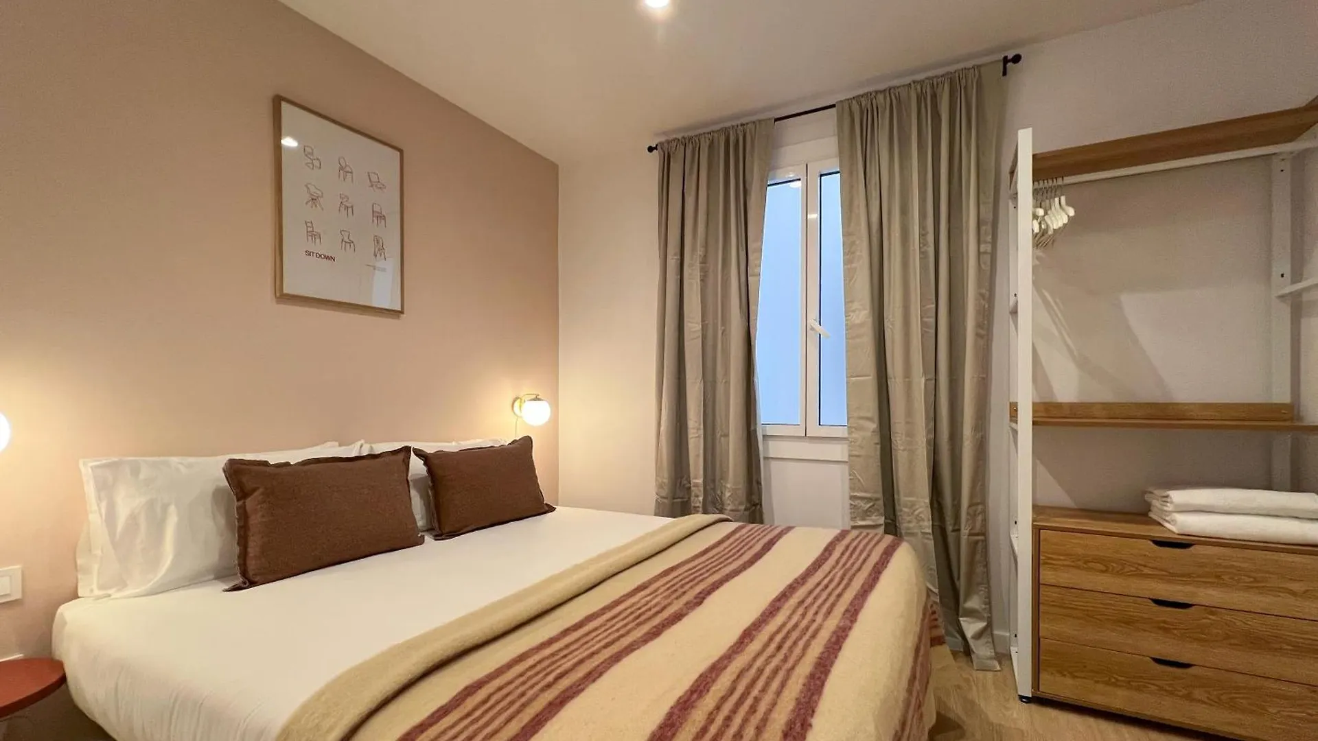 Stay U-Nique Apartments Balmes II Барселона Испания